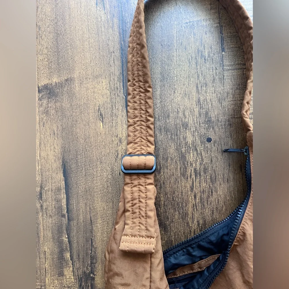 Baggu Nylon Shoulder Bag - Picture 3 of 6